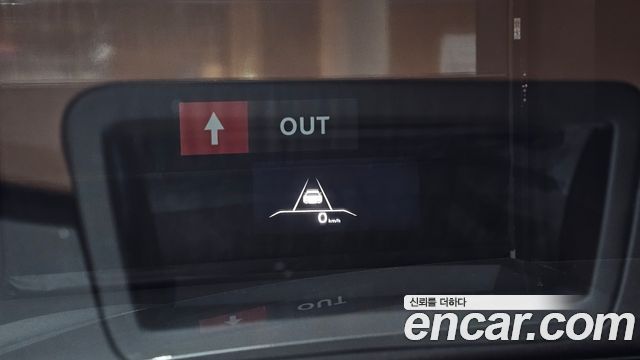 Genesis G80 2021 — photo 28