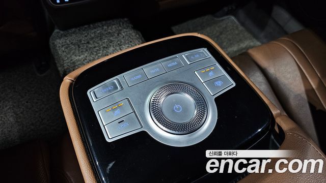 Genesis G80 2021 — photo 34