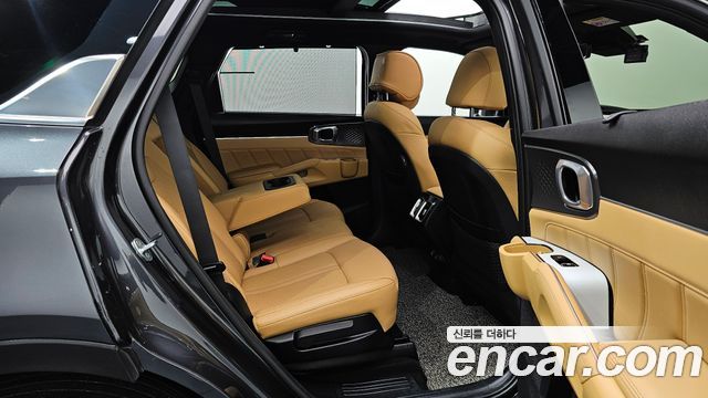 Kia Sorento 2022 — photo 18