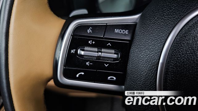 Kia Sorento 2022 — photo 29