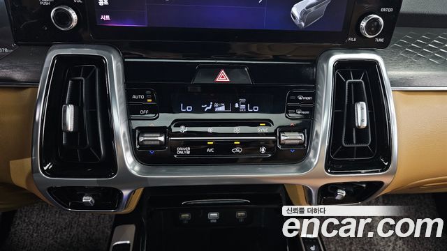 Kia Sorento 2022 — photo 34