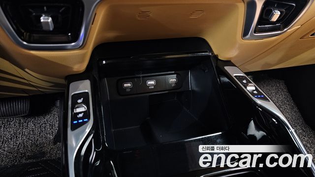Kia Sorento 2022 — photo 35