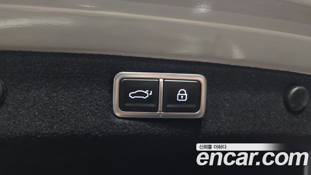 Hyundai Grandeur 2023 — photo 35