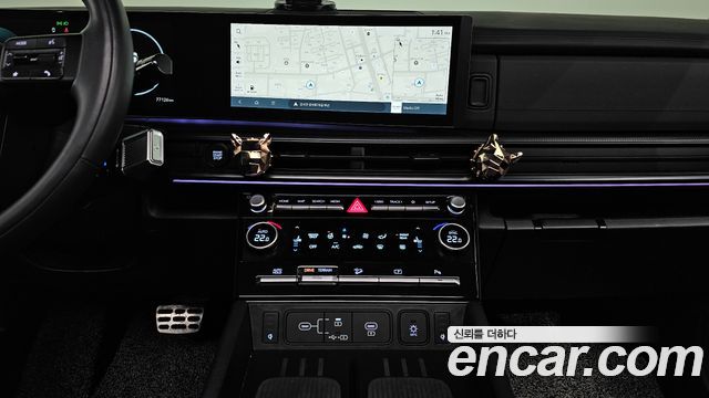 Hyundai Santafe 2024 — photo 19