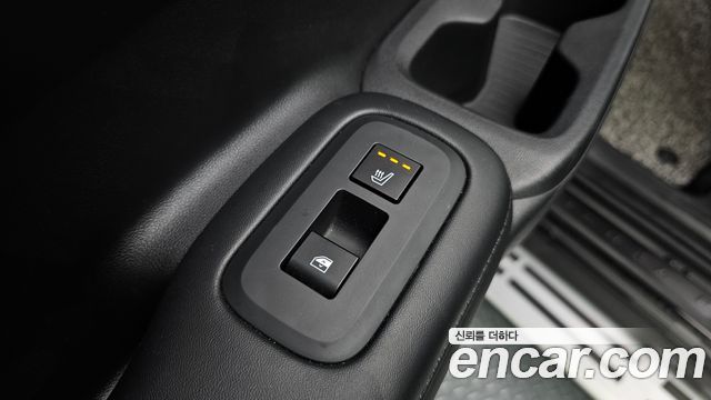 Hyundai Santafe 2024 — photo 25
