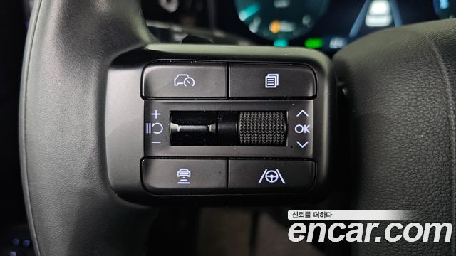 Hyundai Santafe 2024 — photo 29