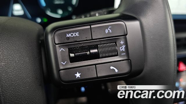 Hyundai Santafe 2024 — photo 31