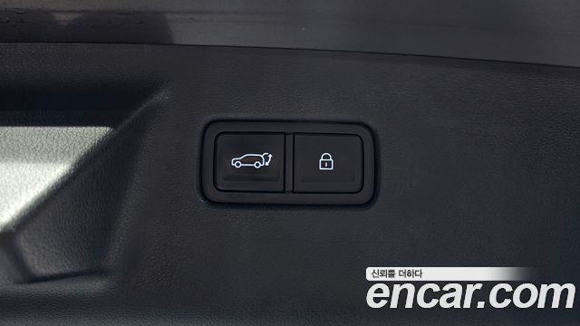 Hyundai Santafe 2024 — photo 38