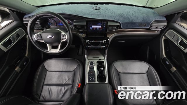 Ford Explorer 2022 — photo 10