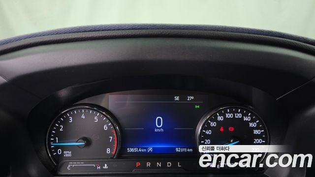 Ford Explorer 2022 — photo 11