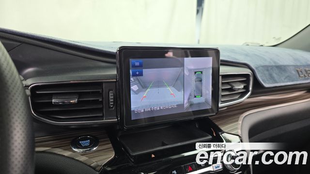 Ford Explorer 2022 — photo 20