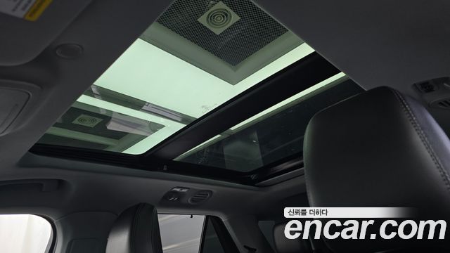 Ford Explorer 2022 — photo 22
