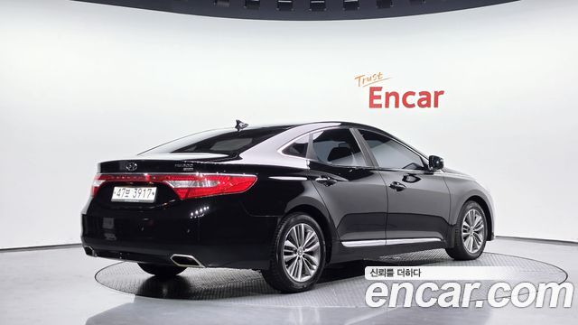 Hyundai Grandeur 2015 — photo 2