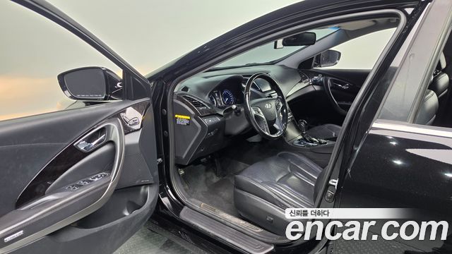 Hyundai Grandeur 2015 — photo 10