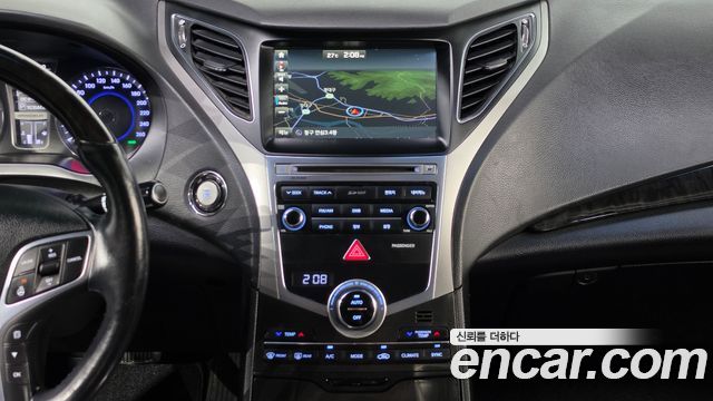 Hyundai Grandeur 2015 — photo 14
