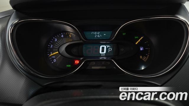Renault Korea QM3 2015 — photo 11