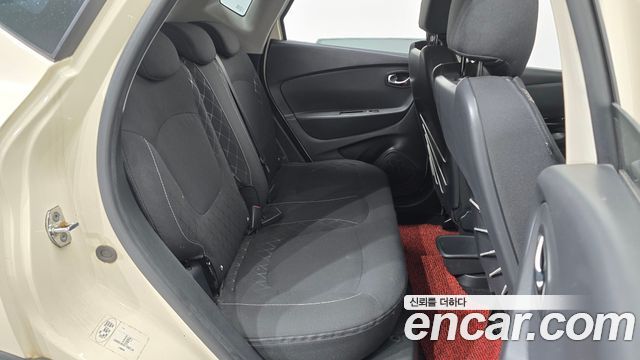 Renault Korea QM3 2015 — photo 17