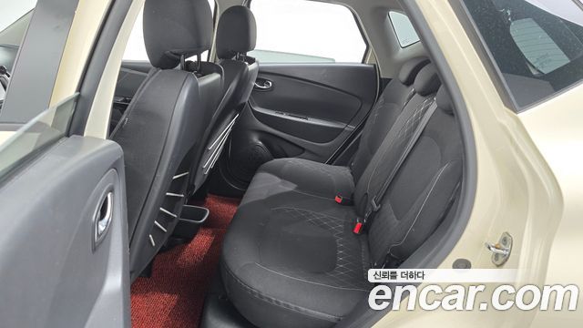 Renault Korea QM3 2015 — photo 18