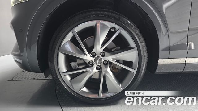 Genesis GV70 2021 — photo 5