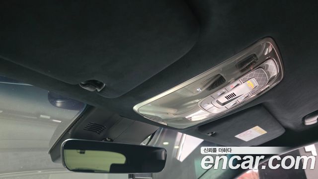 Genesis GV70 2021 — photo 18
