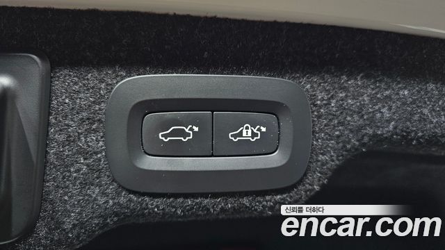 Volvo S90 2021 — photo 38
