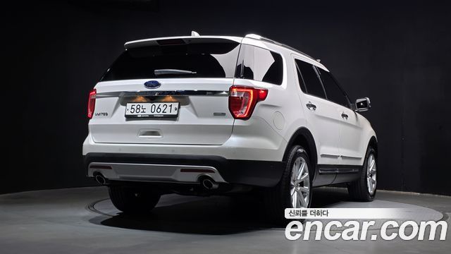 Ford Explorer 2016 — photo 2