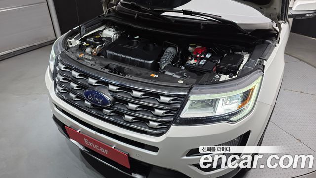 Ford Explorer 2016 — photo 6