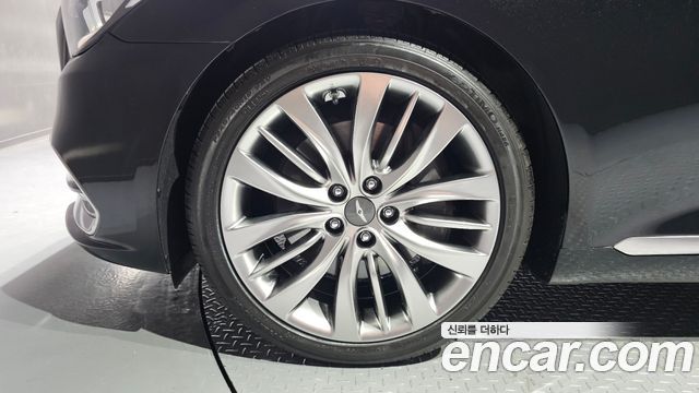 Genesis G80 2017 — photo 5