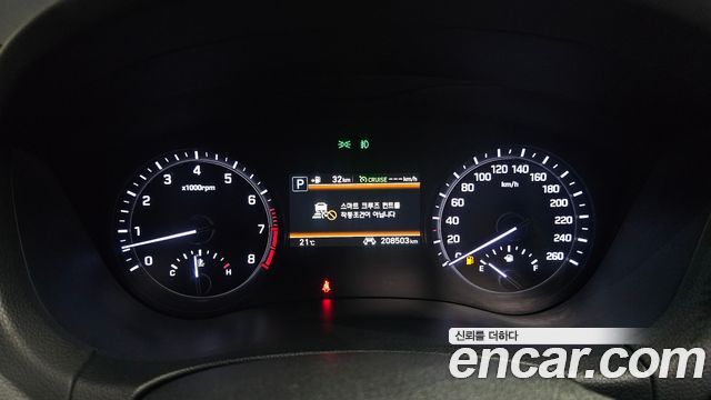 Genesis G80 2017 — photo 8