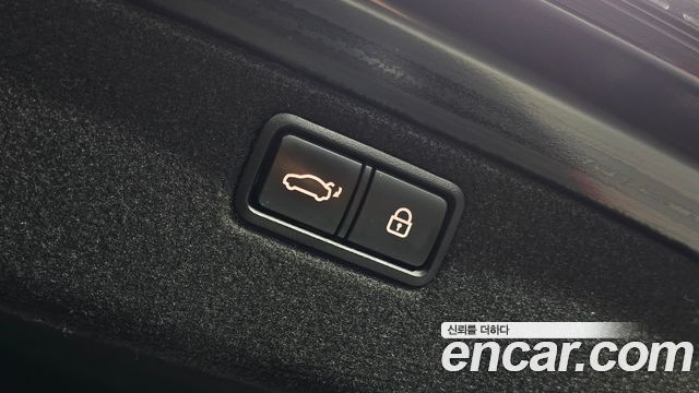 Genesis G80 2017 — photo 19