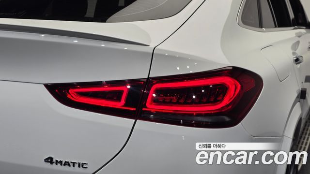 Mercedes-Benz GLE-Class 2023 — photo 9