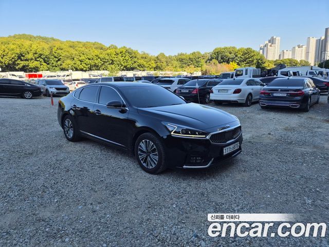 Kia K7 2019 — photo 1