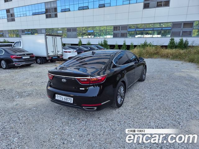 Kia K7 2019 — photo 2