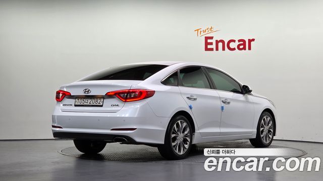 Hyundai Sonata 2017 — photo 2