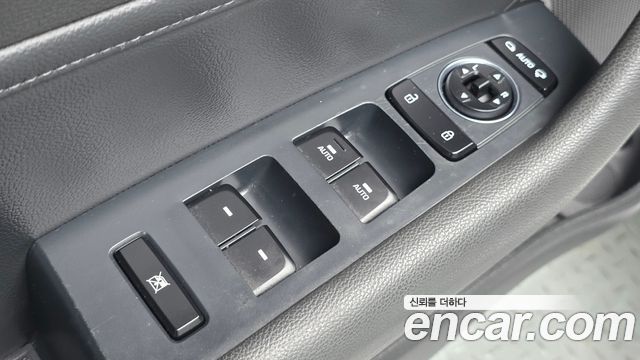 Hyundai Sonata 2017 — photo 18