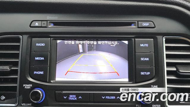 Hyundai Sonata 2017 — photo 24