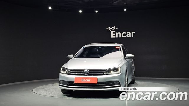 Volkswagen Jetta 2015 — photo 3