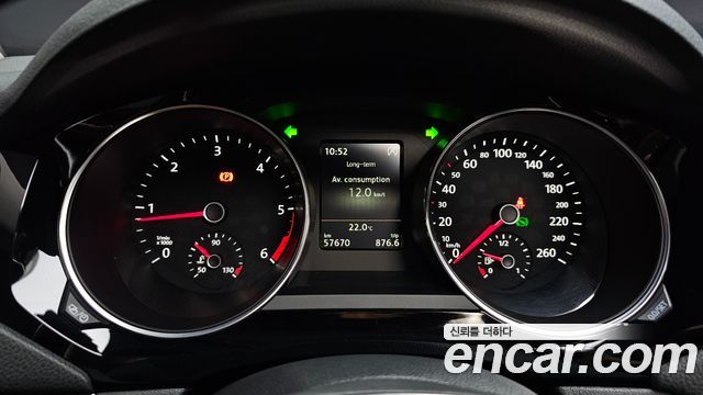 Volkswagen Jetta 2015 — photo 8