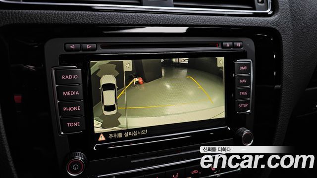 Volkswagen Jetta 2015 — photo 15