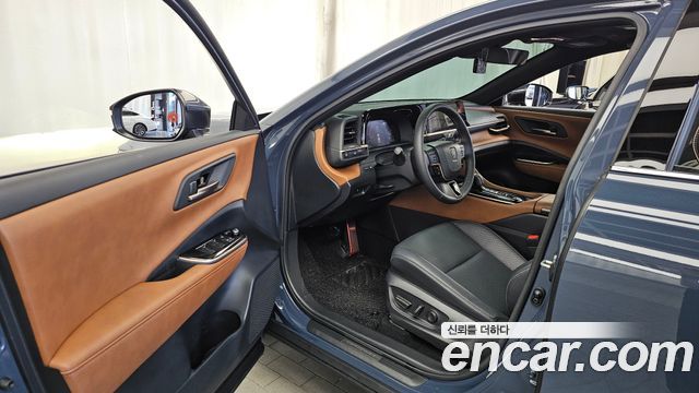 Toyota Crown 2025 — photo 13
