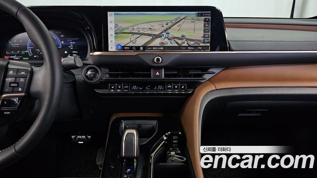 Toyota Crown 2025 — photo 21