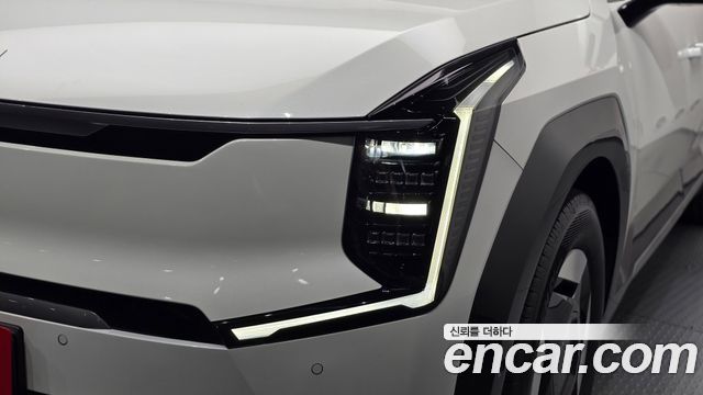 Kia EV9 2024 — photo 8