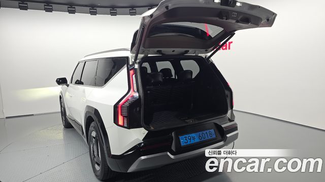 Kia EV9 2024 — photo 39