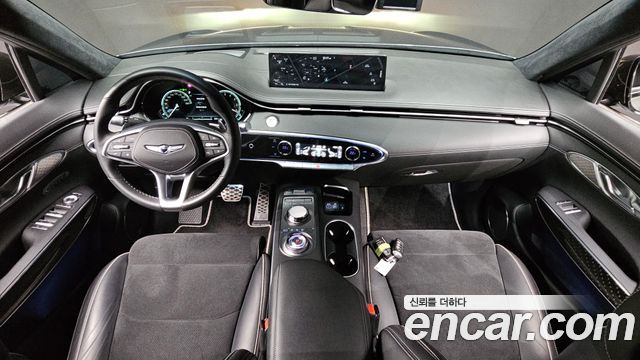 Genesis GV70 2023 — photo 10