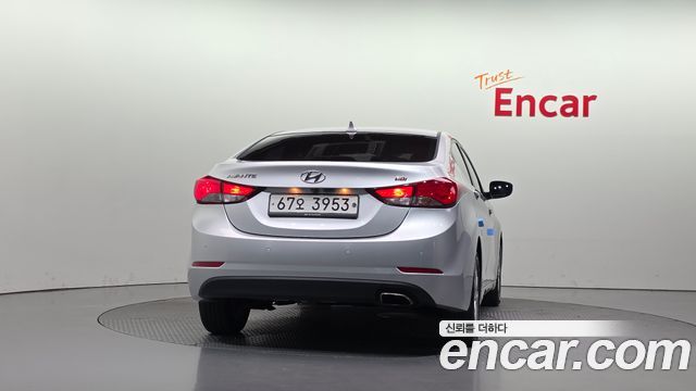 Hyundai AVANTE 2015 — photo 4