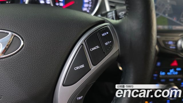 Hyundai AVANTE 2015 — photo 28