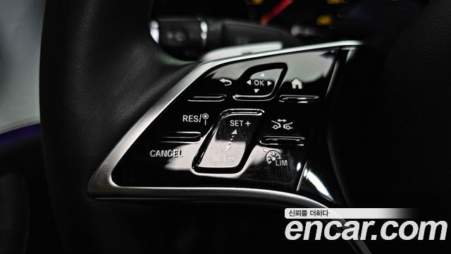Mercedes-Benz E-Class 2021 — photo 23