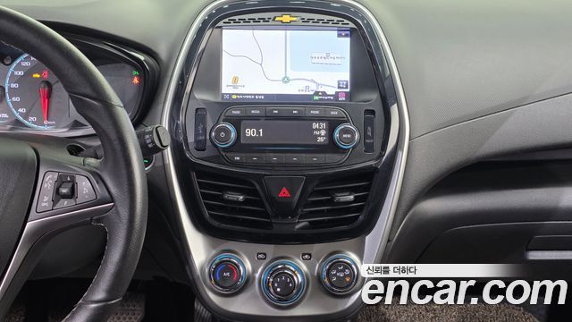 Chevrolet Korea Spark 2018 — photo 23