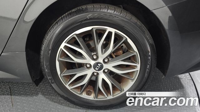 Kia K5 2021 — photo 7
