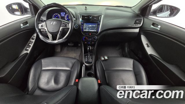 Hyundai Accent 2017 — photo 10